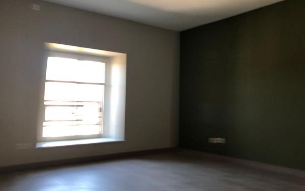 Maison à louer    4 pièces •  Sartes