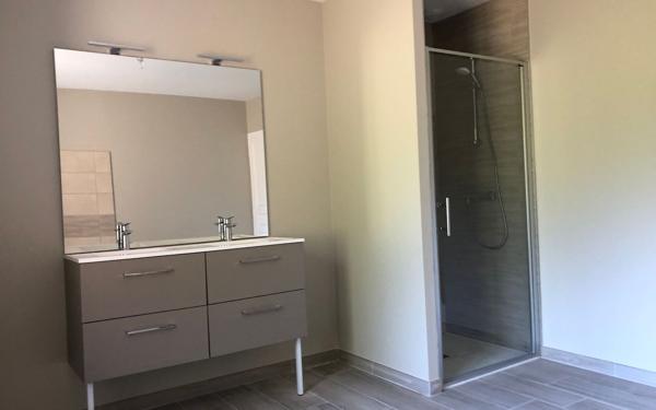 Maison à louer    4 pièces •  Sartes