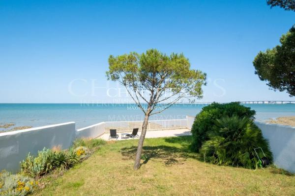 Villa vue mer – la Flotte