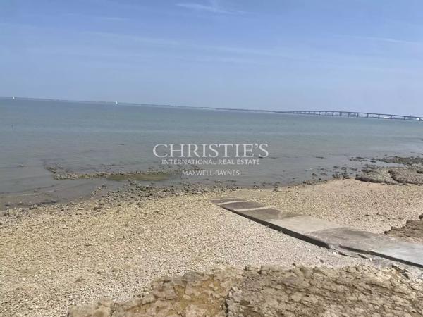 Villa vue mer – la Flotte