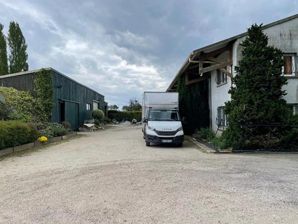 Vente                                                      Immeuble
                        
                                                            à Beauvais