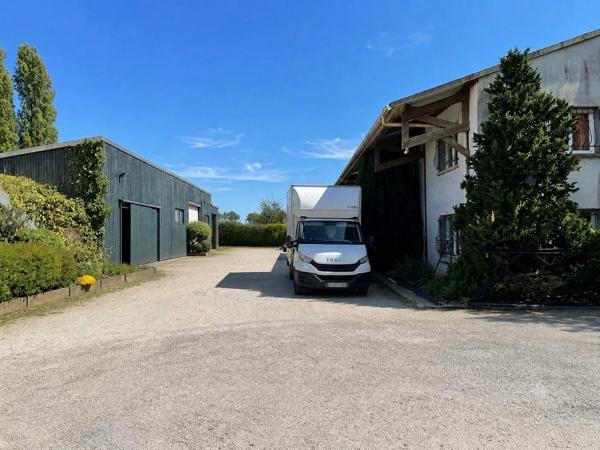 Vente                                                      Immeuble
                        
                                                            à Beauvais