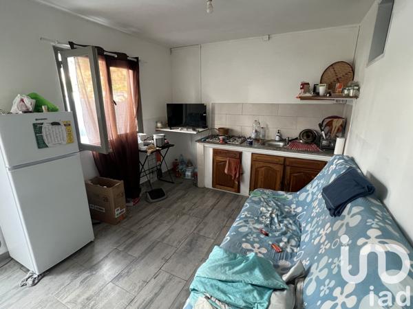 Immeuble à vendre 279 m² Le Tampon