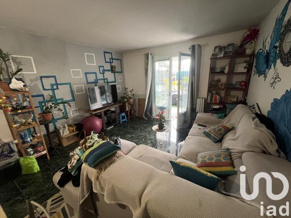 Immeuble à vendre 279 m² Le Tampon