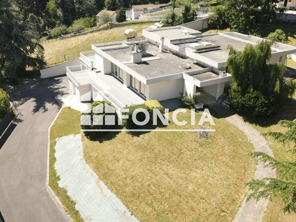 À vendre Maison 8 pièces 177 m² - Firminy 42700