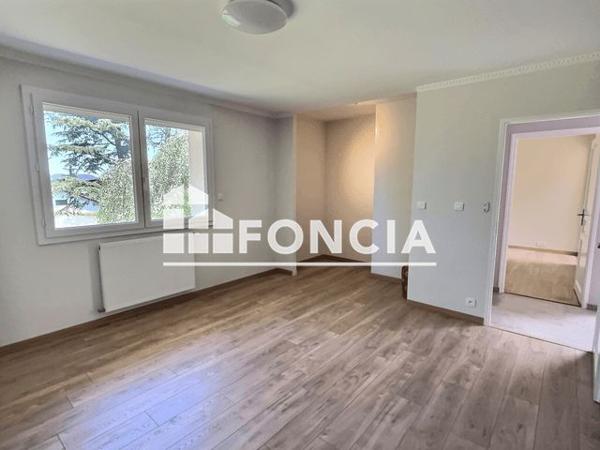 À vendre Maison 8 pièces 177 m² - Firminy 42700
