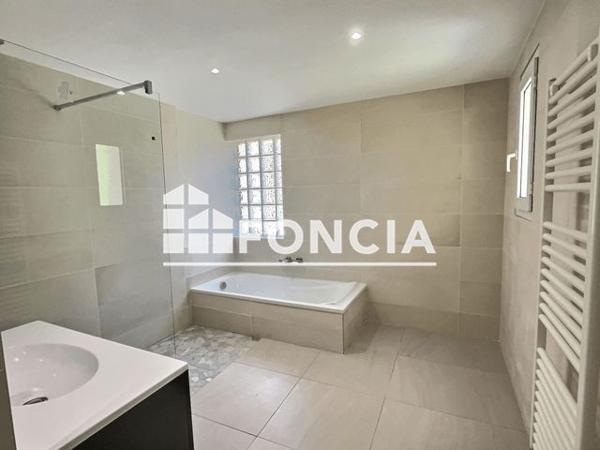 À vendre Maison 8 pièces 177 m² - Firminy 42700