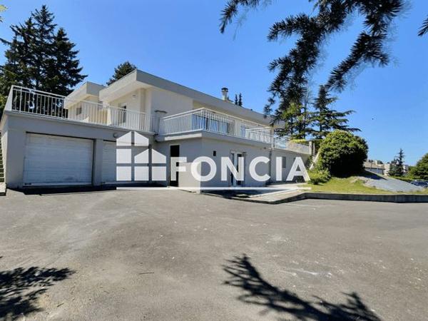 À vendre Maison 8 pièces 177 m² - Firminy 42700