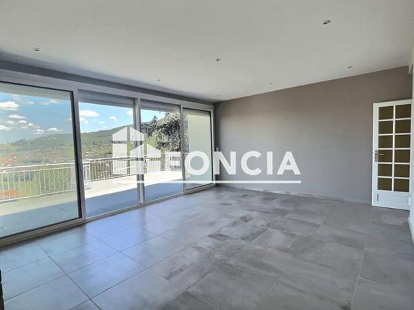 À vendre Maison 8 pièces 177 m² - Firminy 42700