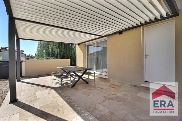 Maison de plain-pied à vendre à Carpentras - 3 chambres - Jardin - Garage - Stationnements