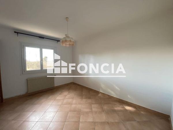 Location Maison 5 pièces 140.43 m² - 2 CHEMIN DU PIED D'ARGENT Montaren & Saint Mediers 30700