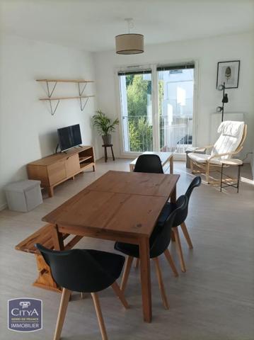 Appartement à louer 3 pièces 70.5m² Lille (59160)