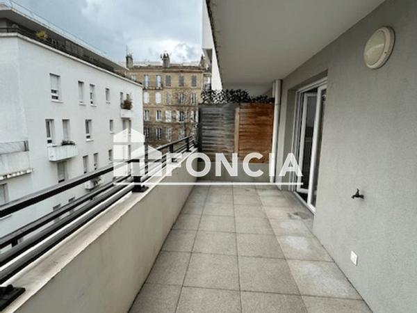 Location Appartement 2 pièces 37.52 m² - 8 RUE EDOUARD RASTOIN Marseille 13003