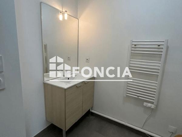 Location Appartement 2 pièces 37.52 m² - 8 RUE EDOUARD RASTOIN Marseille 13003