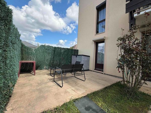 Appartement 4 pièces ? 3 chambres ? 78 m² ? Jardin privatif 110 m² ? Cave, parking et garage