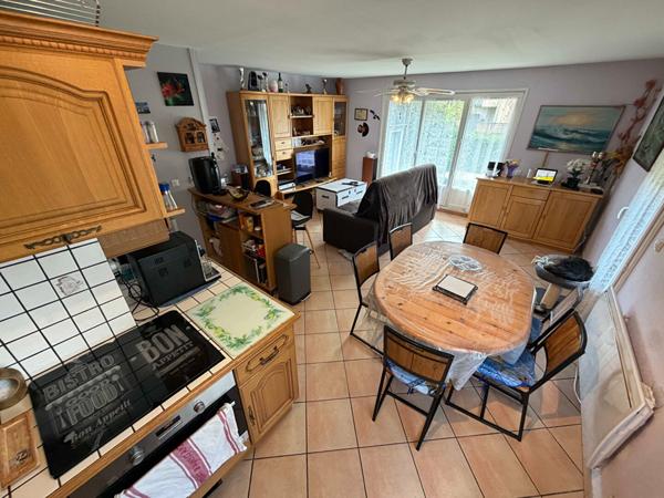 Appartement 4 pièces ? 3 chambres ? 78 m² ? Jardin privatif 110 m² ? Cave, parking et garage