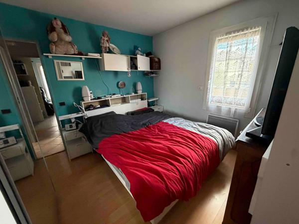 Appartement 4 pièces ? 3 chambres ? 78 m² ? Jardin privatif 110 m² ? Cave, parking et garage