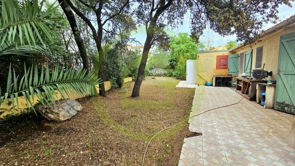 Maison et dépendances à LE CRES (34920)