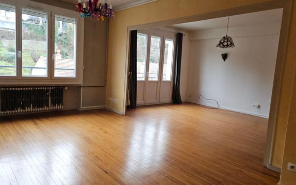 Appartement à vendre    3 pièces • 114,70 m2 Saint-Étienne
