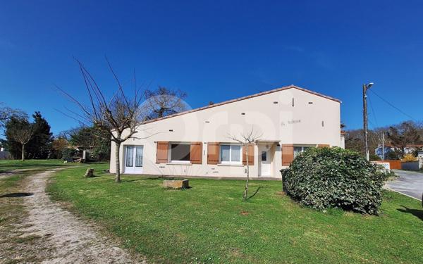 Maison à vendre    5 pièces •  Médis