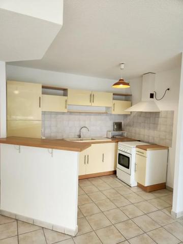 Appartement à louer au Monastère (12000)