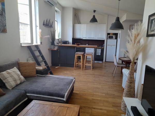 Appartement
                                                                                                                                                                                                                                                                                                                        3 pièce(s)                                                                                                                                                                                                          2 chambre(s)                                                                                                                                                                                                          71  m²