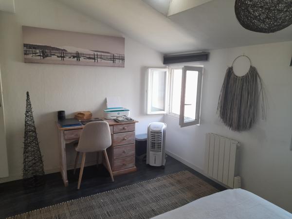 Appartement
                                                                                                                                                                                                                                                                                                                        3 pièce(s)                                                                                                                                                                                                          2 chambre(s)                                                                                                                                                                                                          71  m²