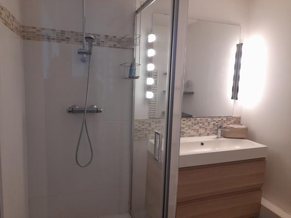Appartement
                                                                                                                                                                                                                                                                                                                        3 pièce(s)                                                                                                                                                                                                          2 chambre(s)                                                                                                                                                                                                          71  m²