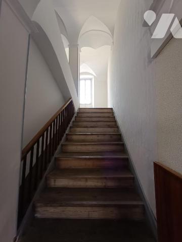 Vente Immeuble avec grand jardin+ maison attenante, composés de 7 logements