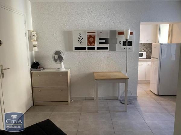 Appartement à louer 1 pièce 18.21m²