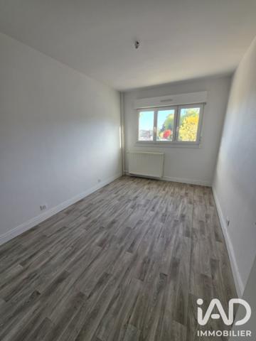 Immeuble à vendre 256 m² Dormans