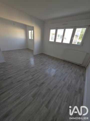 Immeuble à vendre 256 m² Dormans