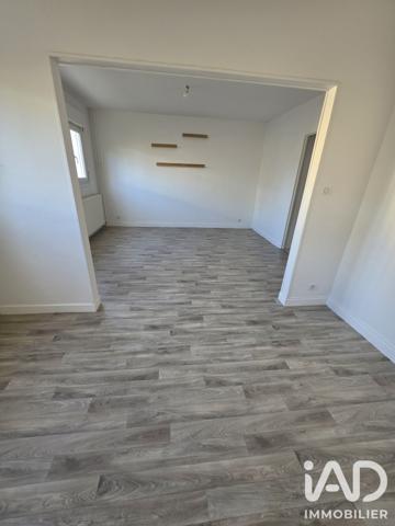 Immeuble à vendre 256 m² Dormans