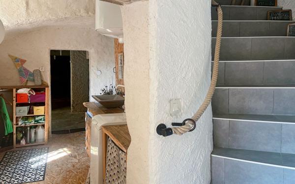 Maison à vendre    4 pièces •  Uzès