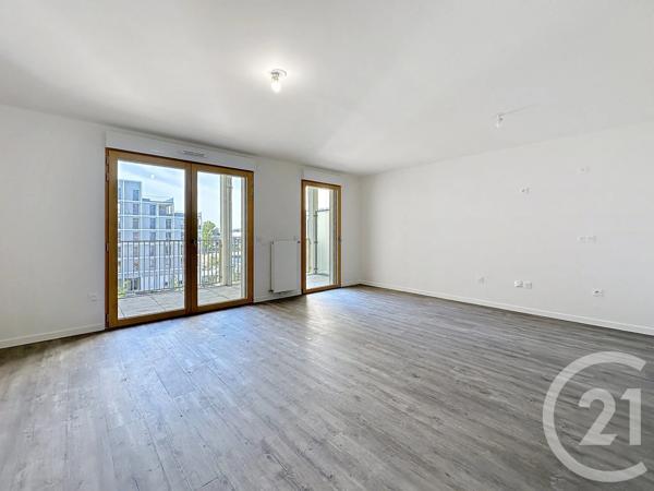 Appartement F3 à vendre  3 pièces - 67,60 m 2   ORLY  - 94