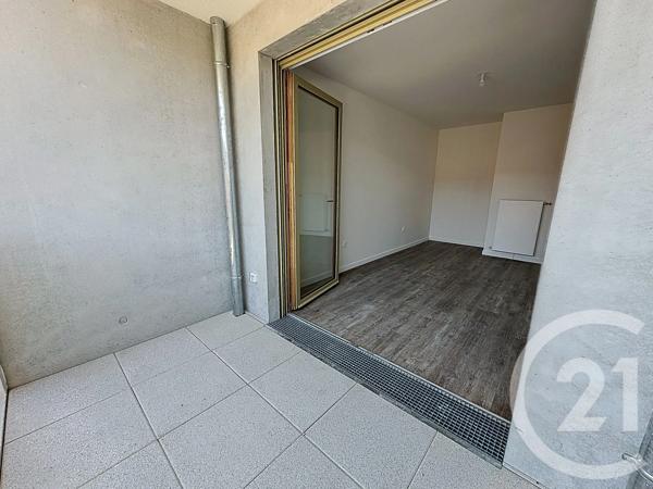 Appartement F3 à vendre  3 pièces - 67,60 m 2   ORLY  - 94