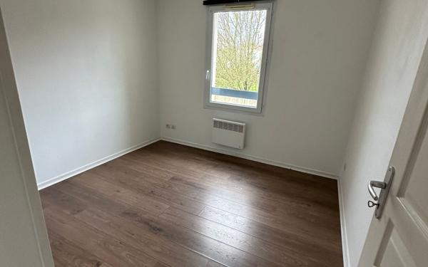 Appartement à louer    3 pièces • 60 m2 Tonnay-Charente