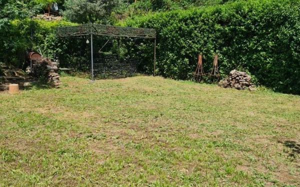 Maison à vendre    4 pièces • 122,63 m2 Marseille 11