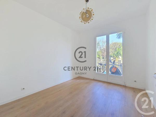 Maison à vendre  5 pièces - 129,19 m 2   GAGNY  - 93