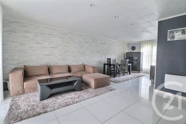 Maison à vendre  4 pièces - 109,70 m 2   TREMBLAY EN FRANCE  - 93