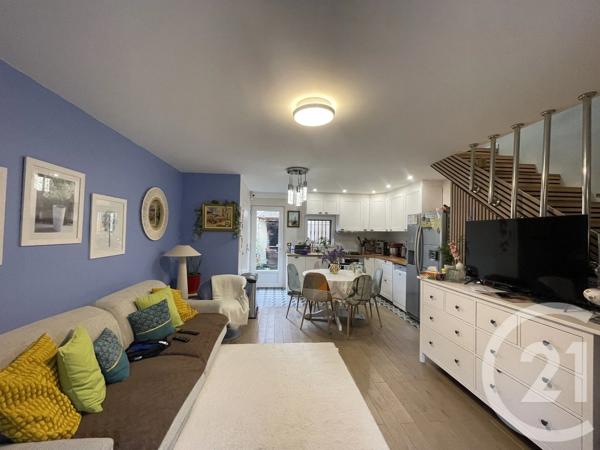 Maison à vendre  5 pièces - 82 m 2   MONTFERMEIL  - 93
