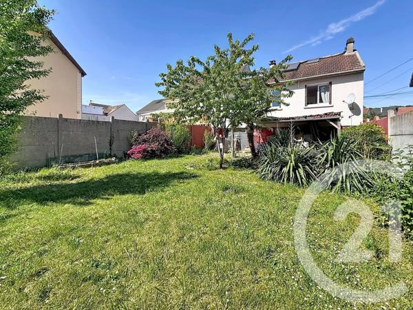 Maison à vendre  5 pièces - 82 m 2   MONTFERMEIL  - 93
