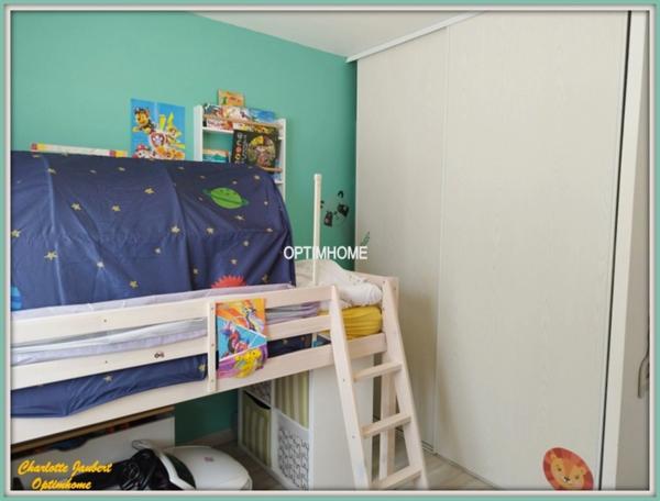 Maison 4 pièces Proche de MONTMOREAU SAINT CYBARD (16)