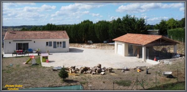 Maison 4 pièces Proche de MONTMOREAU SAINT CYBARD (16)