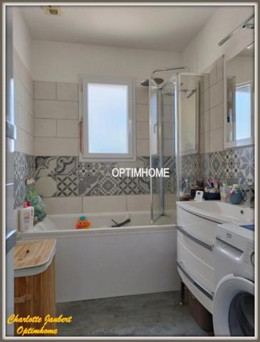 Maison 4 pièces Proche de MONTMOREAU SAINT CYBARD (16)