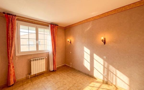 Maison à vendre    4 pièces •  Marguerittes