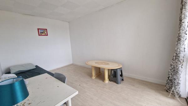 Bel appartement F3 à Mantes La Jolie de 62m² avec cave et un parking