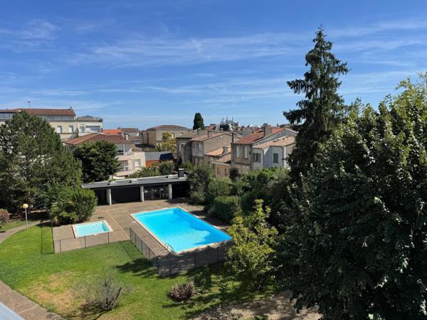 Magnifique et spacieux appartement dans résidence calme et standing