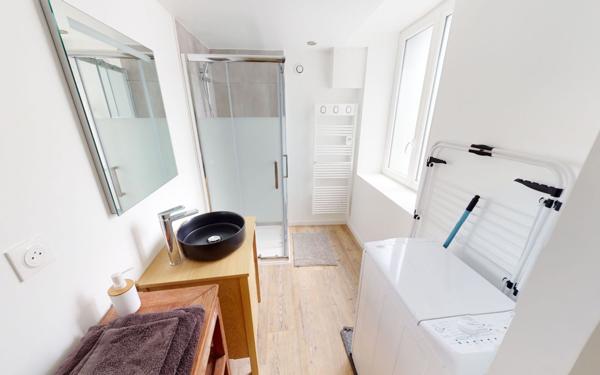 Immeuble à vendre    3 pièces • 43,29 m2 Cherbourg-Octeville