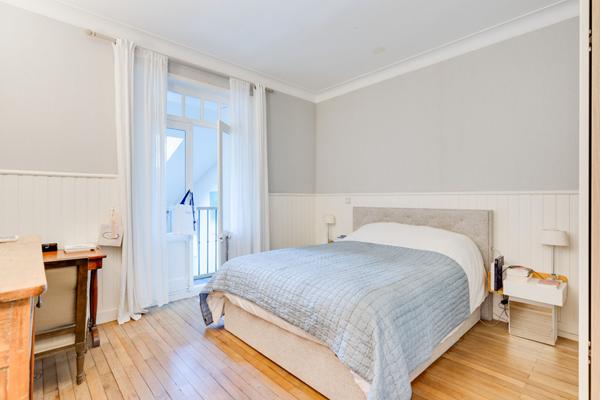 NANTES/ZOLA MAISON FAMILIALE AVEC GRAND JARDIN ET GARAGE